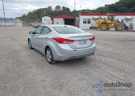2013 Hyundai Elantra Gls z USA, uszkodzony, nr VIN 5NPDH4AE1DH319749